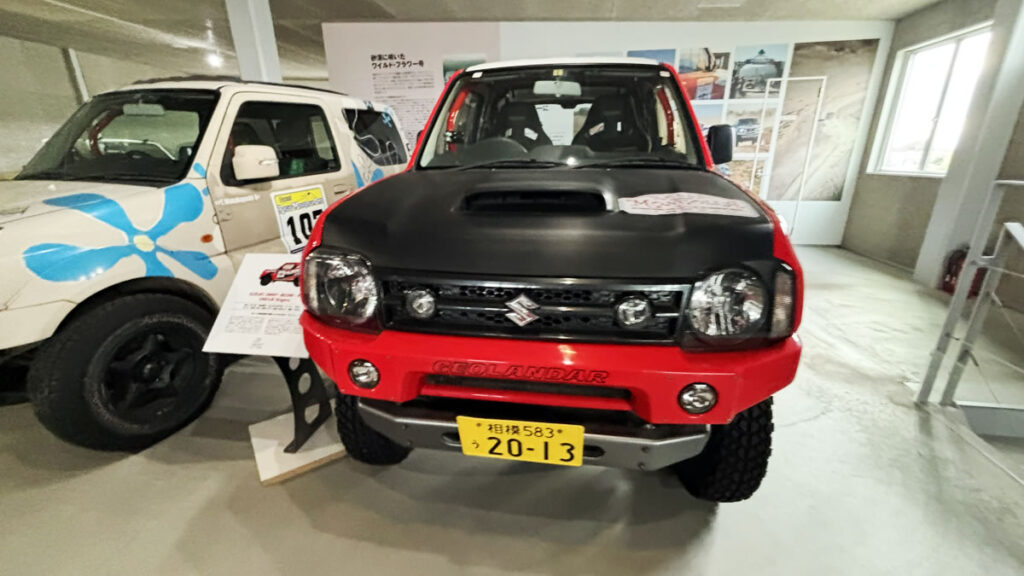 2階にはラリー車が展示