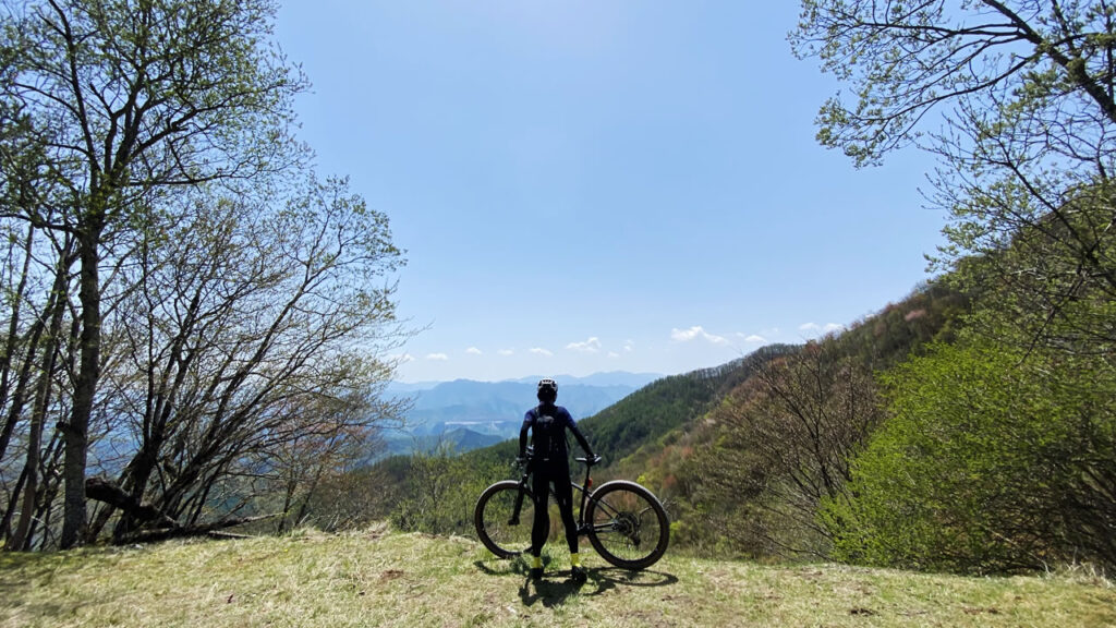 開けた箇所からは絶景が