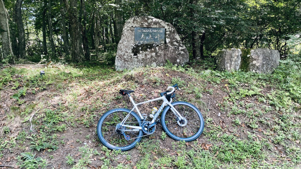 群馬と長野の県境には何があるの?