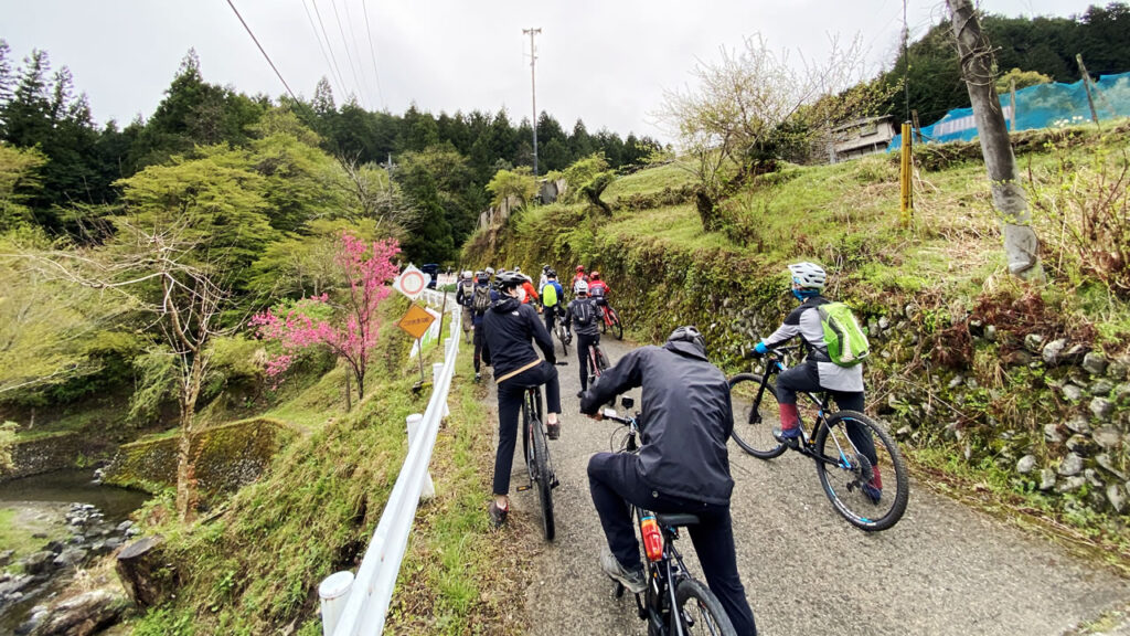 公式試走は大盛況