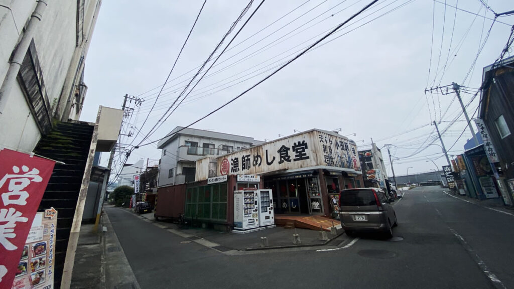 デゲメン氏のアンテナが反応しまくる早川漁港