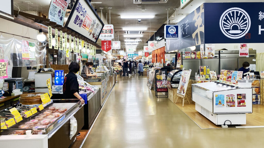 市場で食材を買います