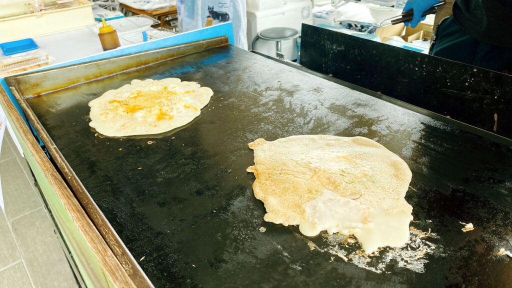 名物のフライでしっかり補給