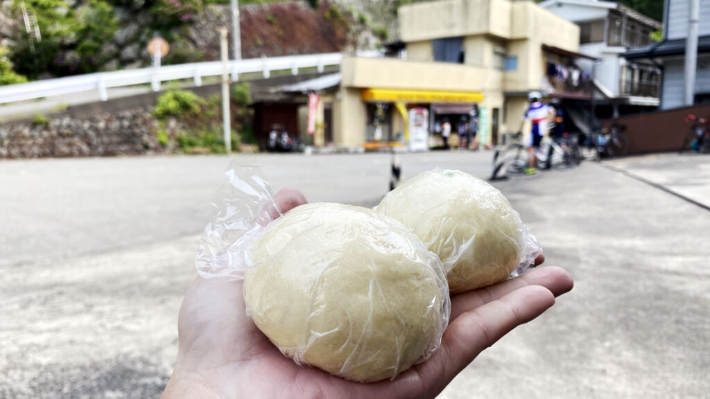 遂にチャーちゃんまんじゅうデビューしました(*´ω｀)