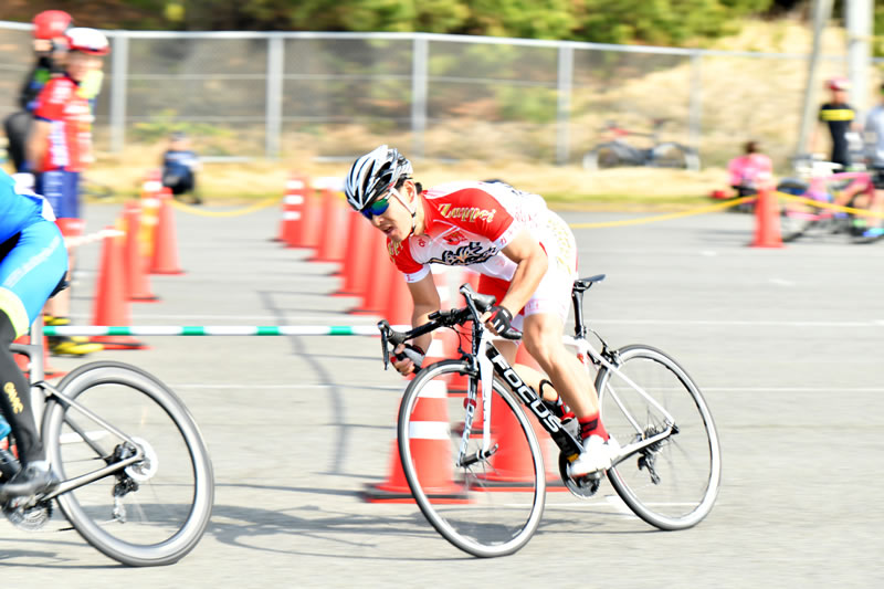 スポーツクラス1組目に出走したジサイさん