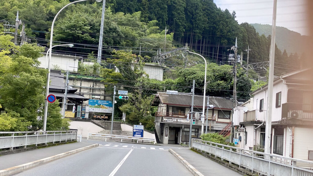 御嶽駅で201号線の旅は終了