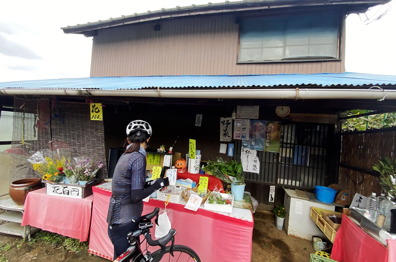 稲城の野菜を無人販売所で購入