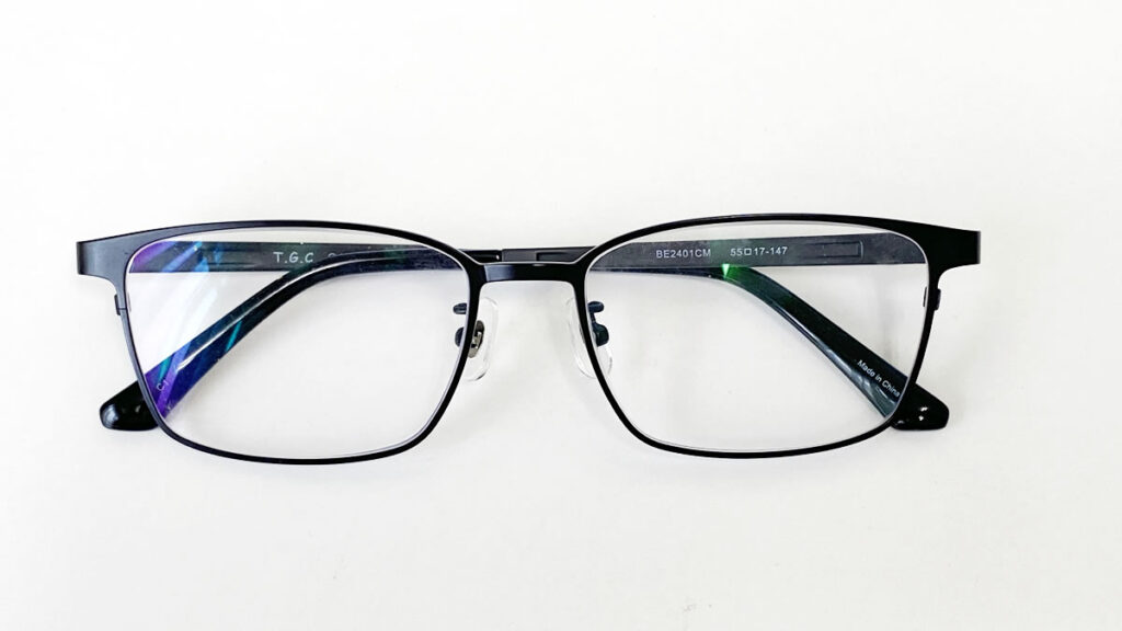 遂に買ってしまった老眼鏡