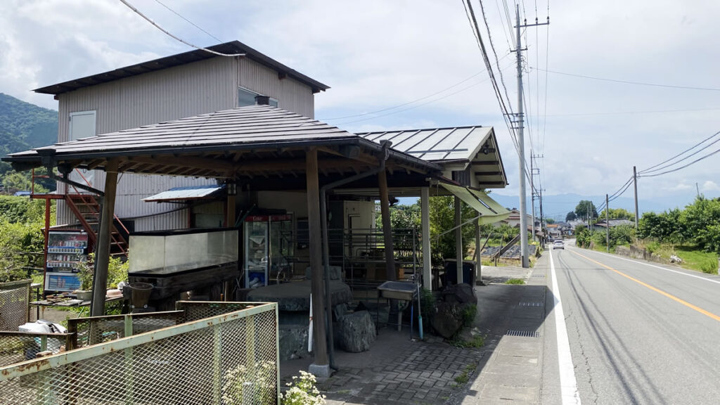 芦沢農園はまだやってません