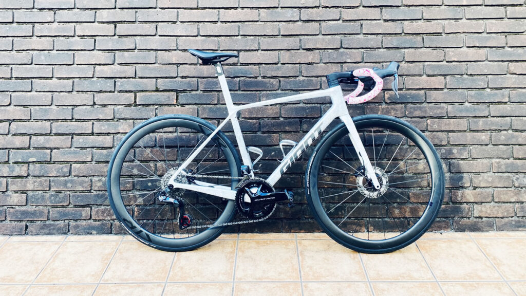 壊れた電動アルテのシフターを交換してもらいました