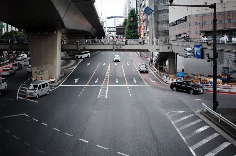 ロードバイクの停止位置はどこが正しい？