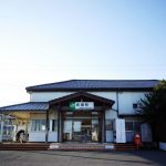 岩瀬駅は趣のある駅舎