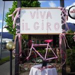 ジロならではのピンク自転車