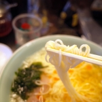ほのかに酸っぱいスープに細麺が非常にマッチング!