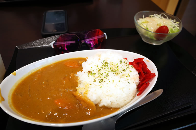 ソースかつ丼は完売だったけどカレーライス美味しかったからOK!