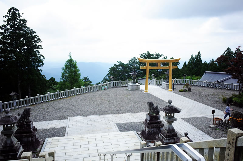 眺めが凄い秋葉神社