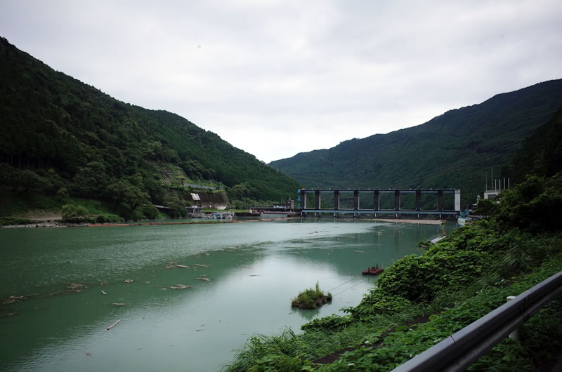 秋葉ダム・・・だったかな