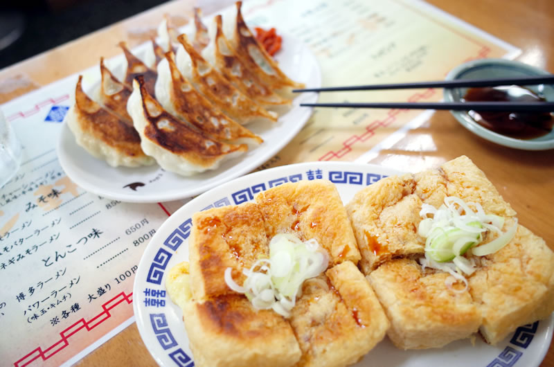 地元産の油揚げに、浜松名産の餃子！