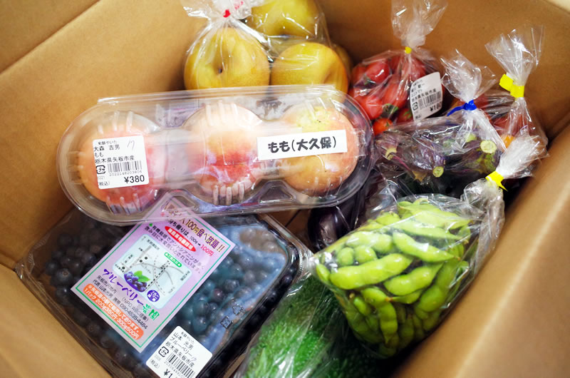 到着して早々、矢板の野菜を大量ゲット