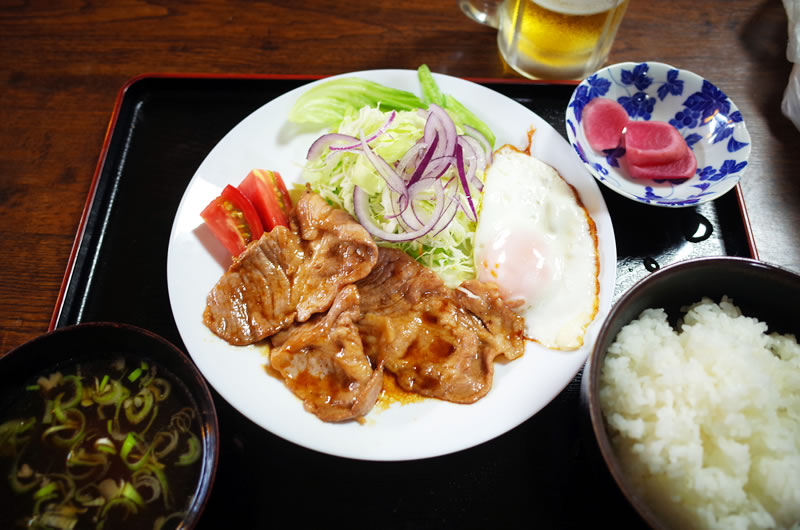 焼肉定食がなかなかのボリューム