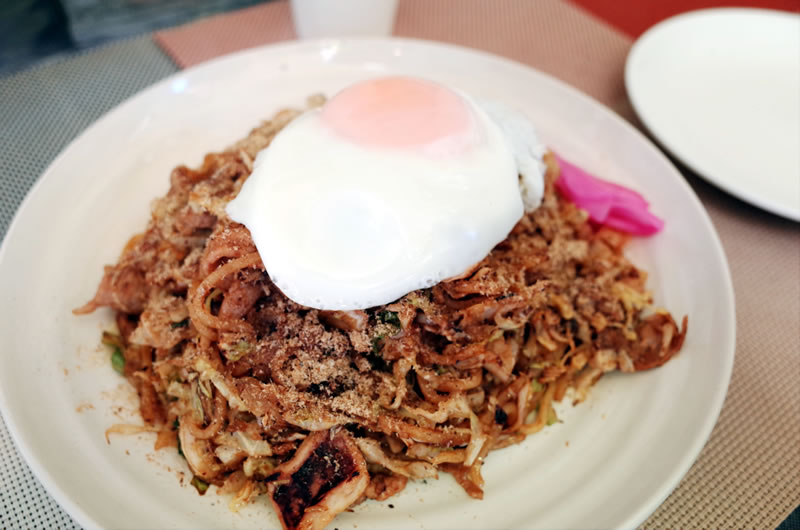 虹屋ミミの焼きそば