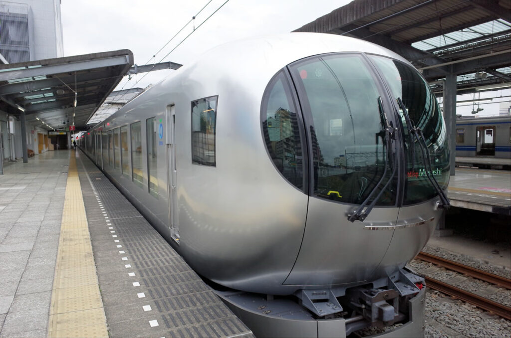 西武鉄道のラビューで輪行したい