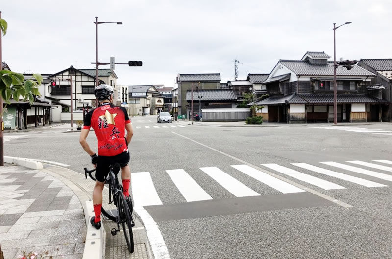 スタートは輪島の朝市から(*´ω｀)