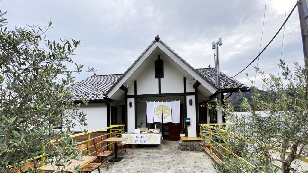 上野原駅前のハヤリテラスが凄い